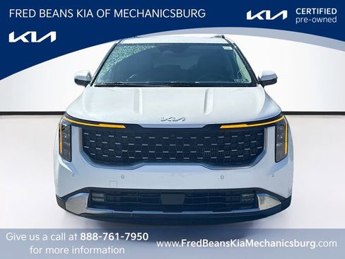Certified 2025 Kia Carnival SX FWD image 2