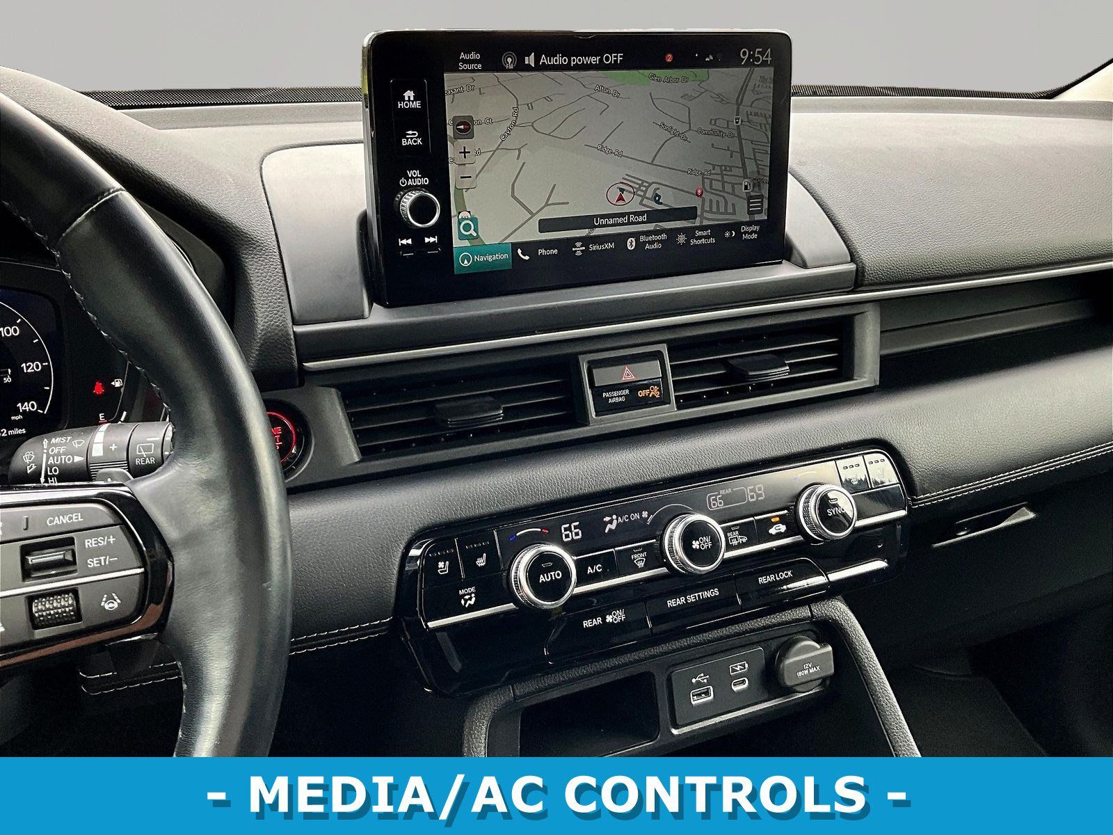Used 2023 Honda Pilot Elite image 9