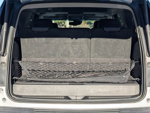 Used 2017 GMC Yukon SLT w/ Open Road Package image 14