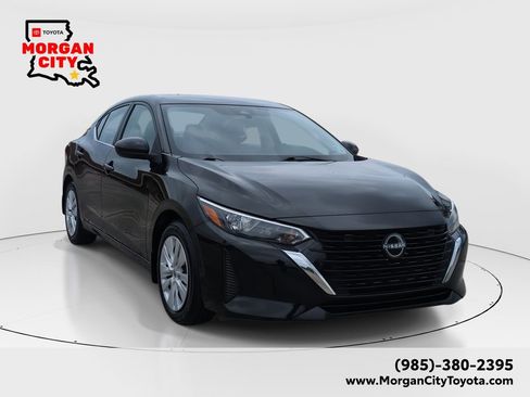 Used 2024 Nissan Sentra S FWD image 1