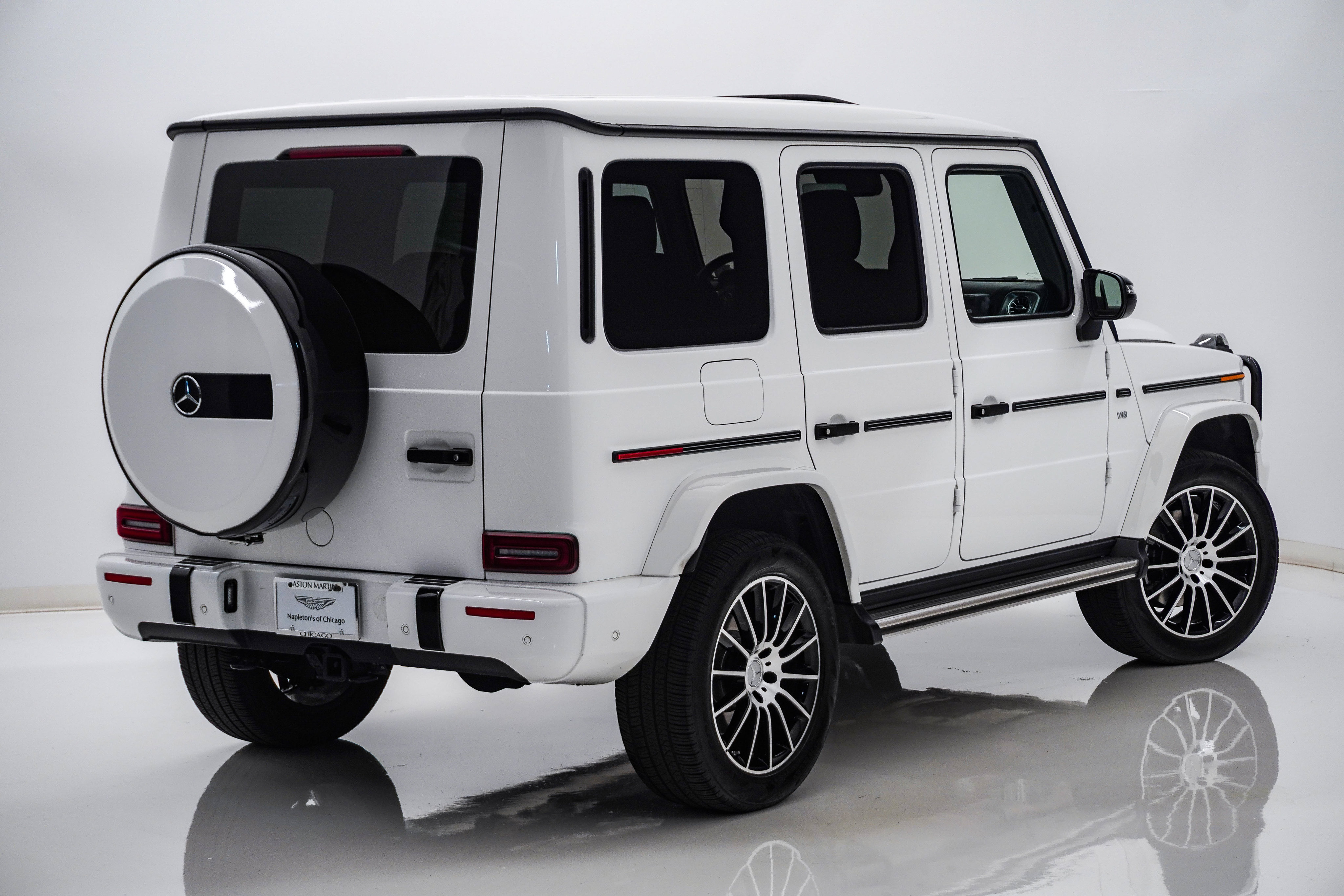 Used 2022 Mercedes-Benz G 550 w/ Exclusive Interior Package image 11