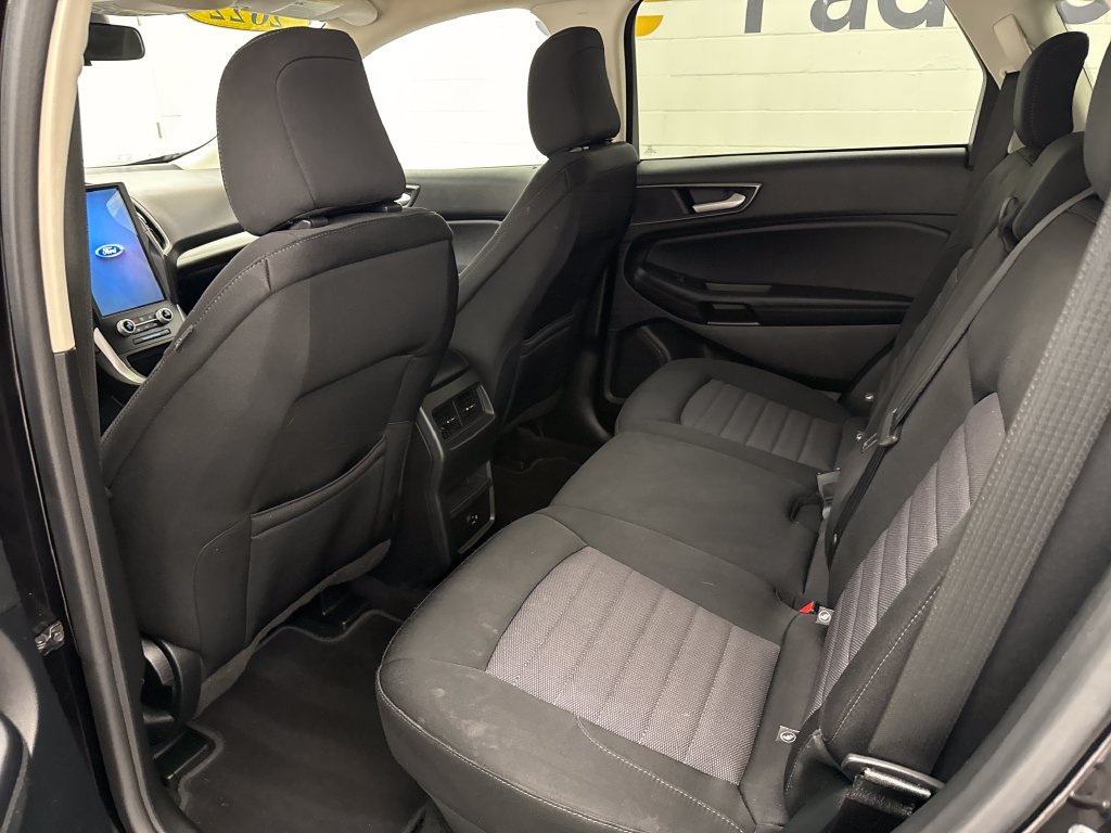 Used 2022 Ford Edge SE AWD/4WD image 19