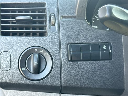 Used 2017 Mercedes-Benz Sprinter 2500 image 16