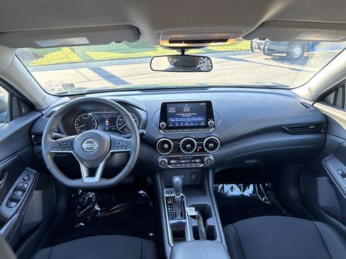 Used 2022 Nissan Sentra SV w/ All-Weather Package FWD image 20