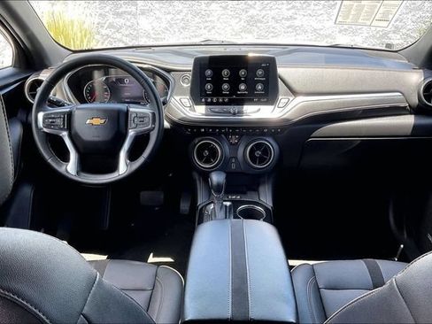Used 2023 Chevrolet Blazer Premier w/ Enhanced Convenience Package FWD image 15