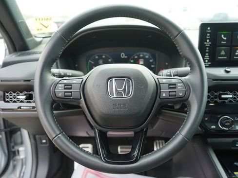 Used 2025 Honda Accord Sport image 20