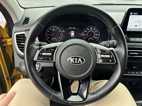 Used 2021 Kia Seltos SX image 14