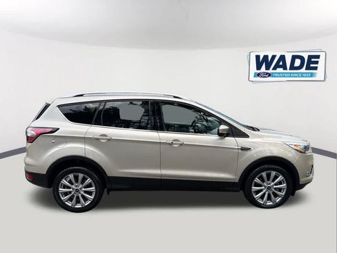 Certified 2018 Ford Escape Titanium w/ Ford Safe & Smart Package FWD image 4