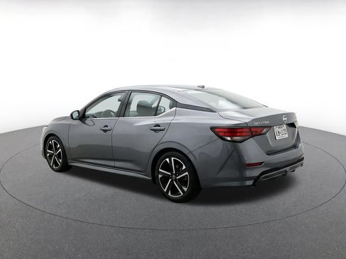 Used 2025 Nissan Sentra SV FWD image 7