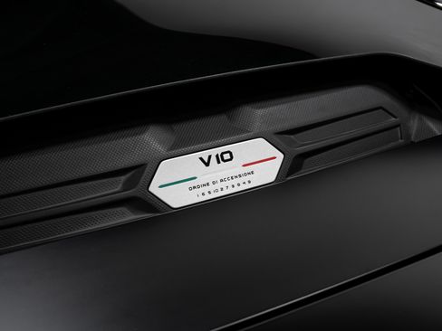 Used 2020 Lamborghini Huracan EVO AWD/4WD image 20