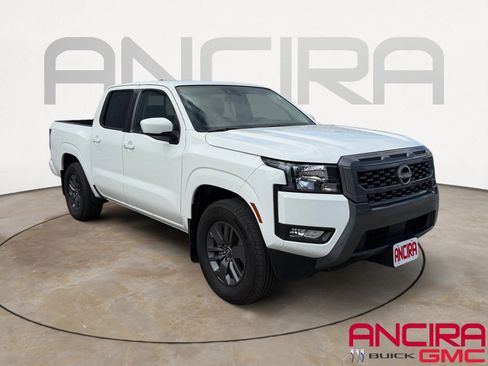 Used 2025 Nissan Frontier SV w/ SV Convenience Package RWD image 1