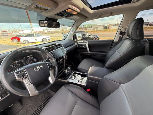 Used 2023 Toyota 4Runner SR5 Premium image 15