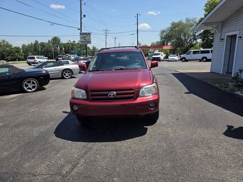 Used 2007 Toyota Highlander 2WD w/ 3rd Row image 2