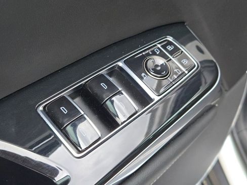 Used 2025 Cadillac Escalade Sport w/ Touring Package AWD/4WD image 21