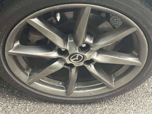 Used 2017 MAZDA MX-5 Miata Grand Touring RWD image 14