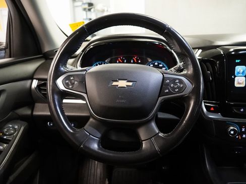 Used 2018 Chevrolet Traverse LT image 17