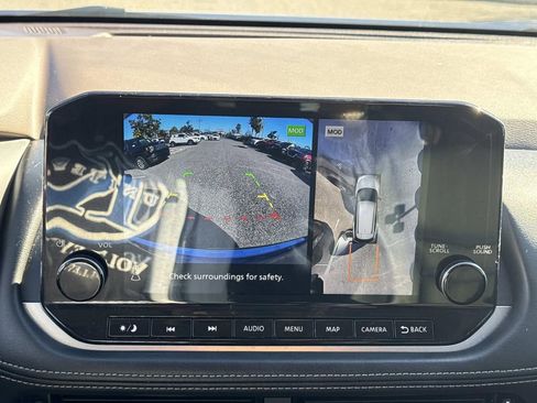 Certified 2023 Nissan Rogue SL w/ SL Premium Package image 27