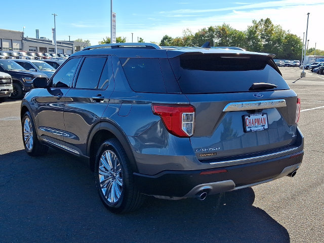 Used 2021 Ford Explorer Limited w/ Hybrid Equipment Group 310A AWD/4WD image 4