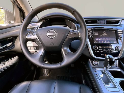 Used 2024 Nissan Murano SV w/ SV Midnight Edition Package FWD image 11