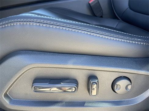 New 2025 Honda Pilot EX-L image 23