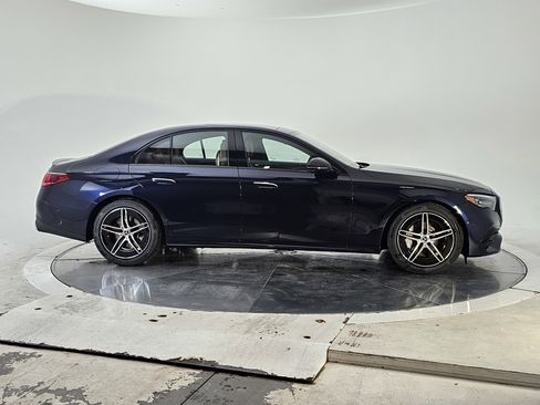 New 2026 Mercedes-Benz E 450 4MATIC Sedan image 2