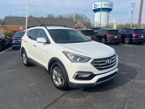 Used 2017 Hyundai Santa Fe Sport image 4