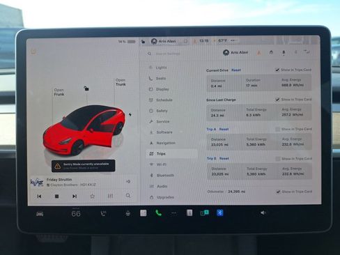Used 2022 Tesla Model 3 image 12