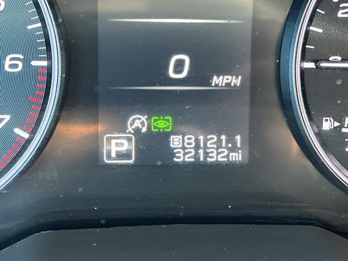 Used 2025 Subaru Outback Touring XT w/ Popular Package #2 AWD/4WD image 18
