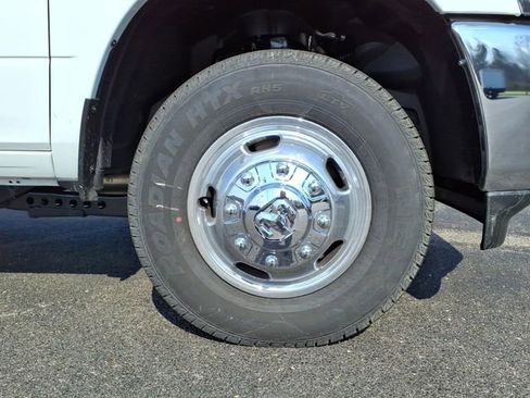 New 2026 RAM 3500 Tradesman w/ Chrome Appearance Group A image 9