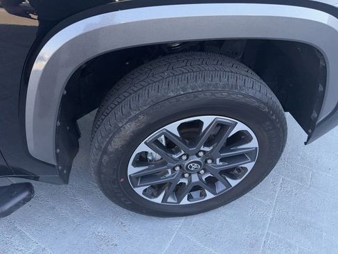 Used 2025 Toyota Tundra Limited image 14