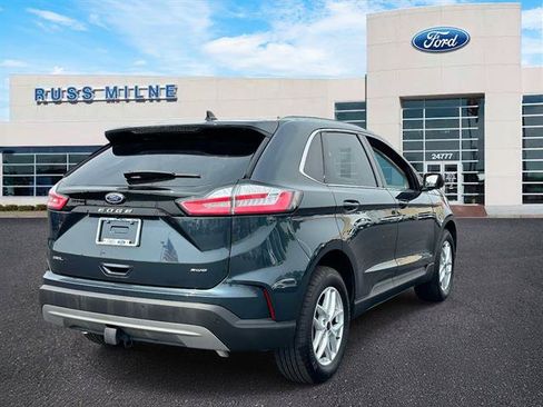 Used 2024 Ford Edge SEL w/ Convenience Package AWD/4WD image 4