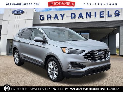 Certified 2022 Ford Edge Titanium image 1