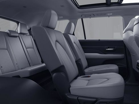 New 2026 Toyota Grand Highlander Limited image 2