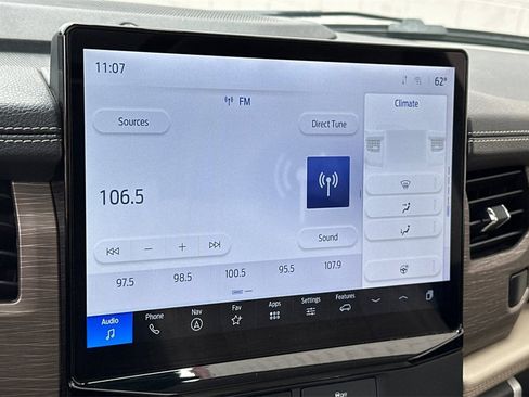 Used 2023 Ford Expedition Max Limited image 18