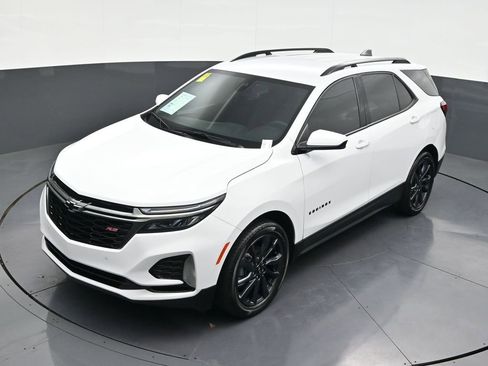 Used 2023 Chevrolet Equinox RS image 15