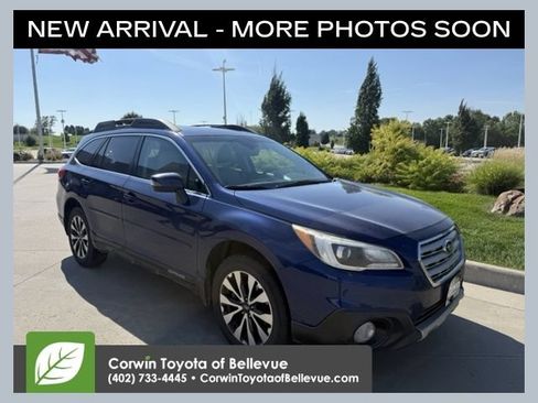 Used 2017 Subaru Outback 2.5i Limited AWD/4WD image 1