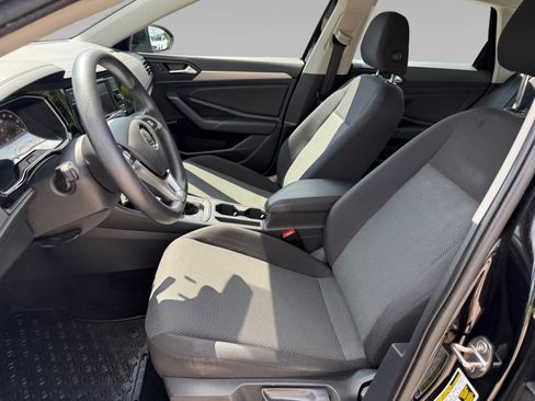 Used 2019 Volkswagen Jetta S FWD image 12
