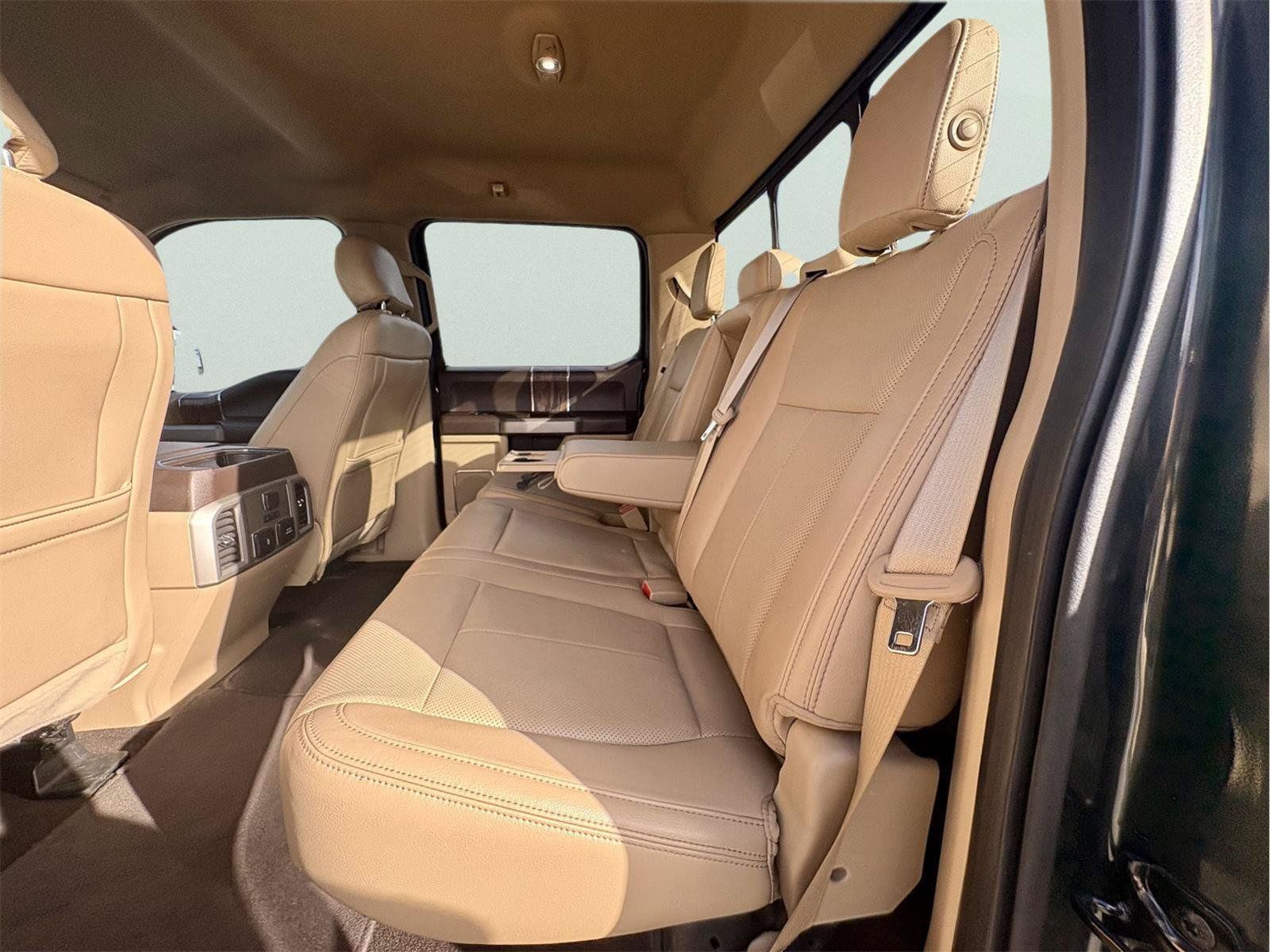Used 2018 Ford F150 Lariat w/ Equipment Group 502A Luxury RWD image 11