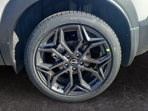 New 2026 Nissan Kicks SR w/ SR Premium Package image 28