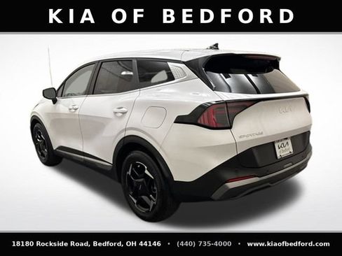Certified 2026 Kia Sportage EX FWD image 8