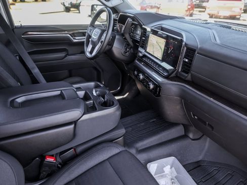 Used 2023 GMC Sierra 1500 Elevation image 31