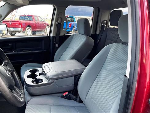 Used 2014 RAM 1500 Express image 25