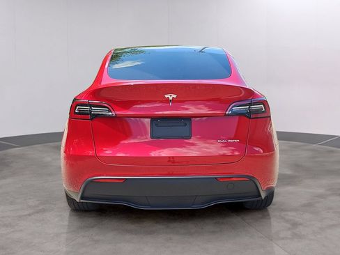 Used 2021 Tesla Model Y Long Range AWD/4WD image 5