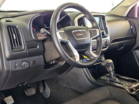 Used 2015 GMC Canyon SLE w/ Nightfall Edition RWD image 11