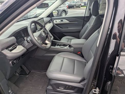 New 2026 Ford Explorer Active w/ Active Comfort Package AWD/4WD image 14