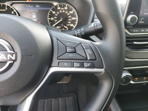 Certified 2025 Nissan Altima 2.5 SV FWD image 25