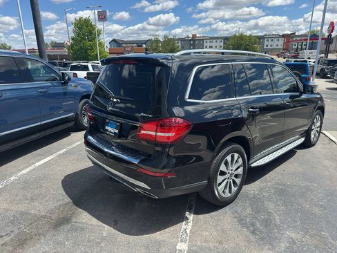 Used 2019 Mercedes-Benz GLS 450 4MATIC image 5