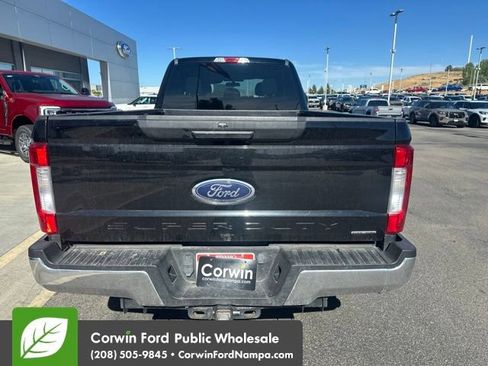 Used 2017 Ford F250 XLT w/ Snow Plow Prep Package AWD/4WD image 6