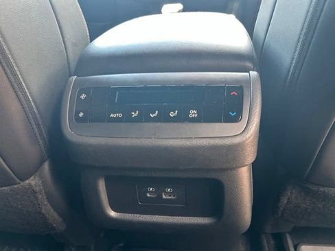 Used 2024 Nissan Pathfinder Rock Creek AWD/4WD image 18