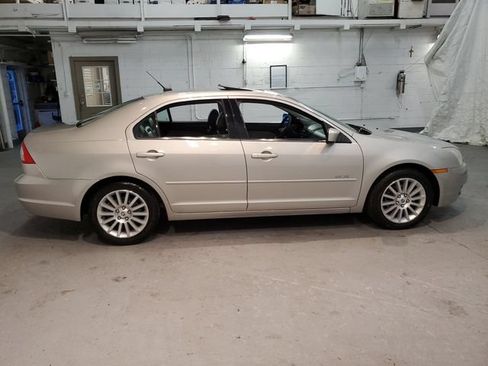 Used 2008 Mercury Milan Premier FWD image 8
